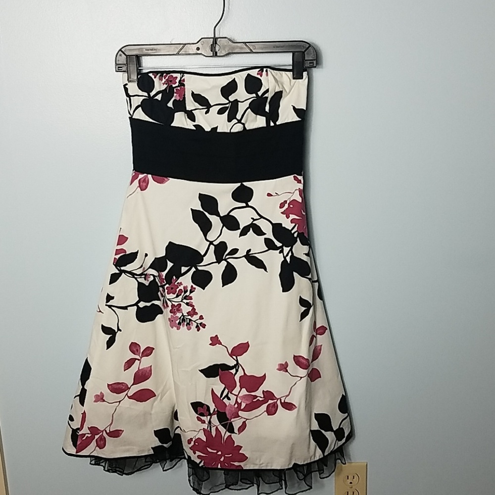 Speechless strapless black and pink sundress